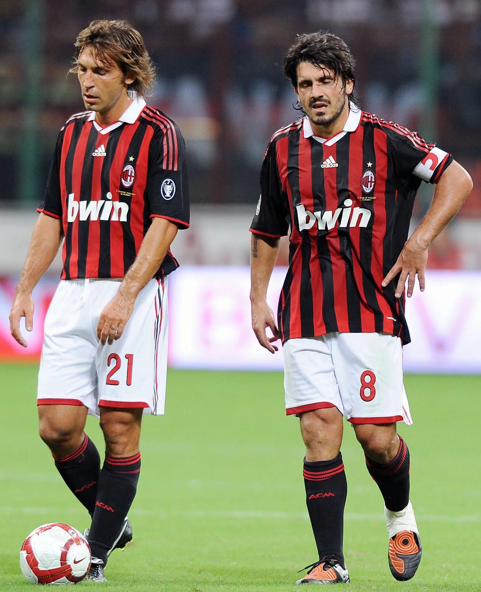 则强调前场 则强调前场