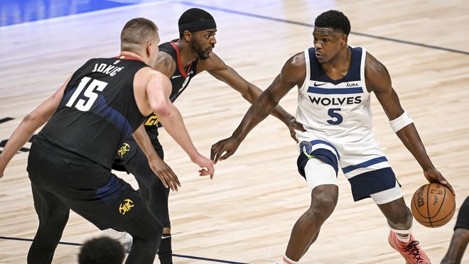 武器侧则围 武器侧则围